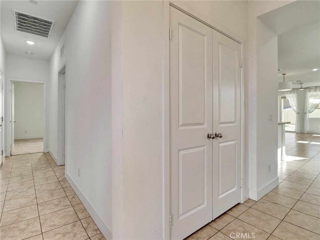 62880 Loftwood Property Photo 8