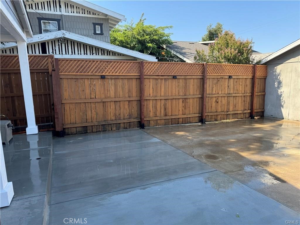 728 Park Ln. #2 Adu Property Photo 2