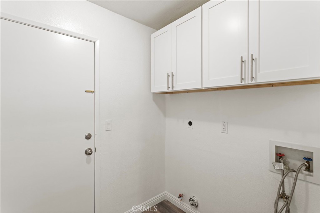 23701 Arjay Way Property Photo 22