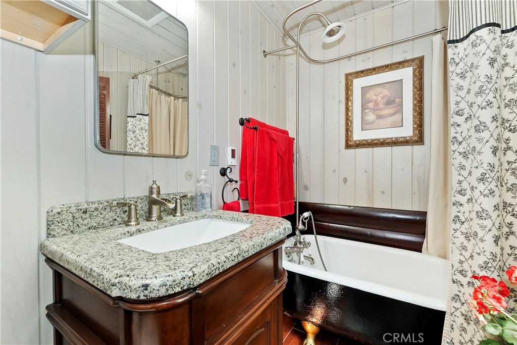 571 Pine Lane Property Photo 20