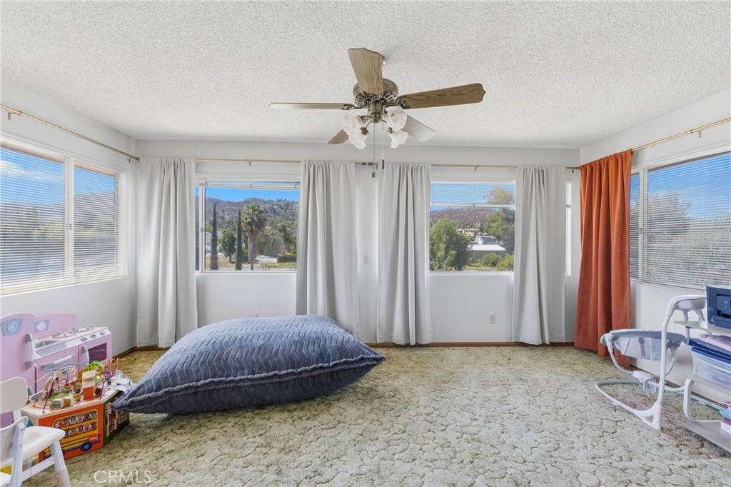 40330 Indian Tree St Property Photo 12