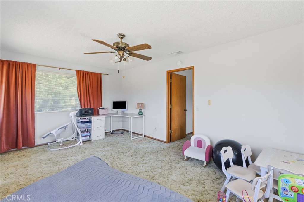 40330 Indian Tree St Property Photo 13