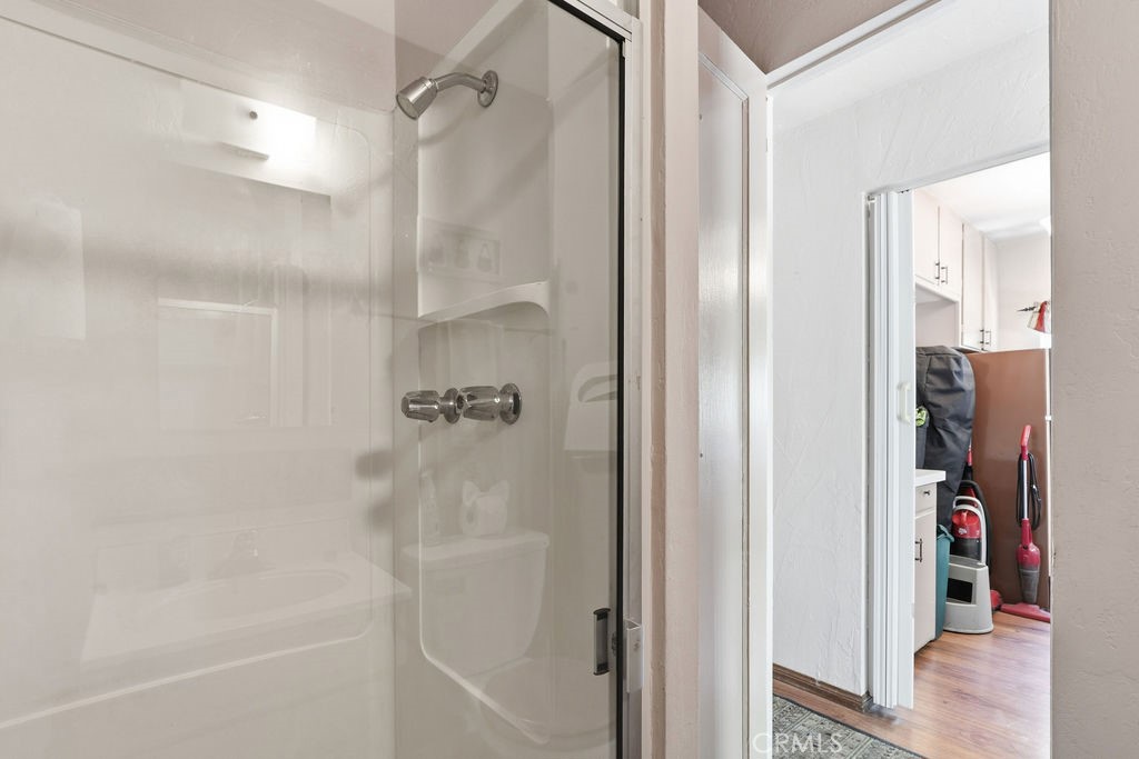 568 Forest Shade Property Photo 15