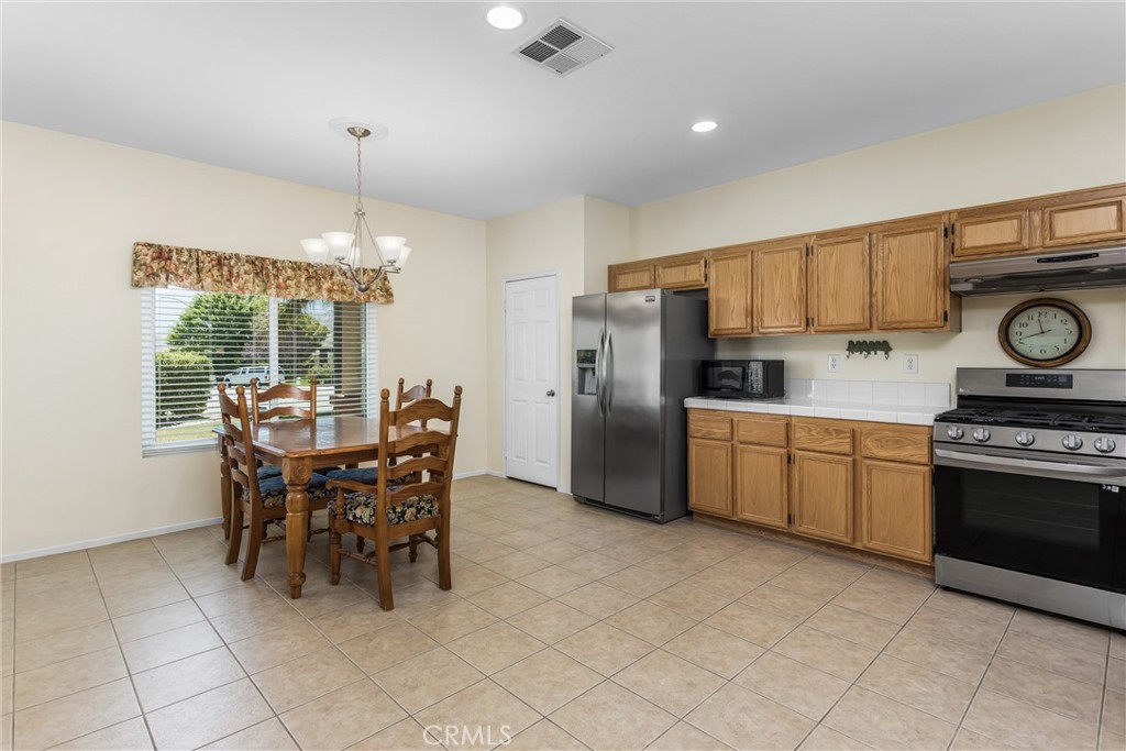 933 Driftwood Property Photo 11