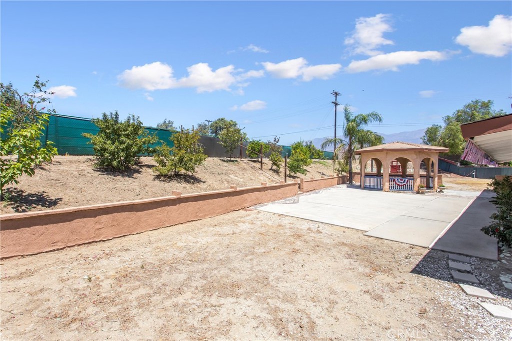 933 Driftwood Property Photo 31