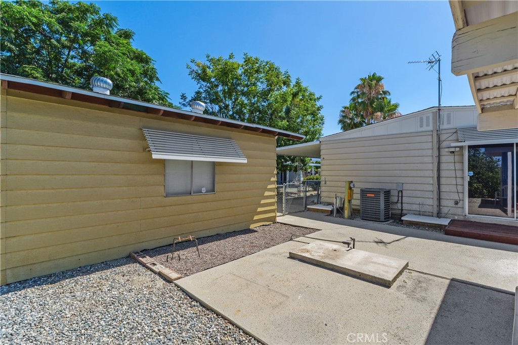24857 Howard Dr. Property Photo 32
