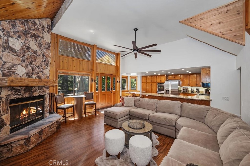 499 Golf Course Property Photo 4