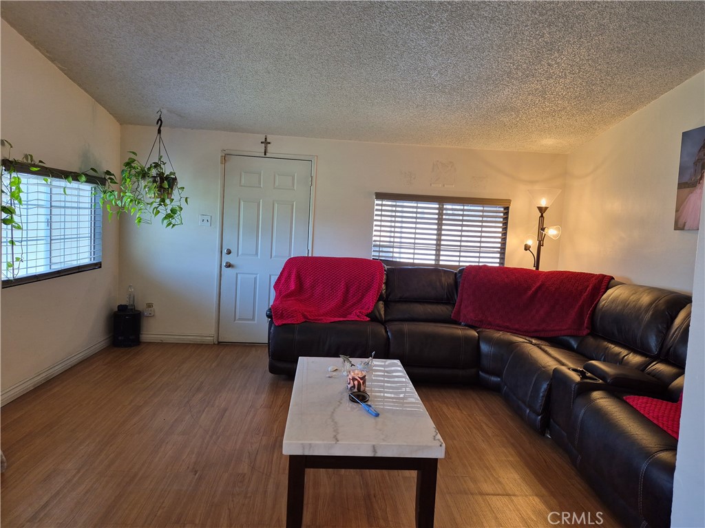 6959 Newbury Property Photo 13