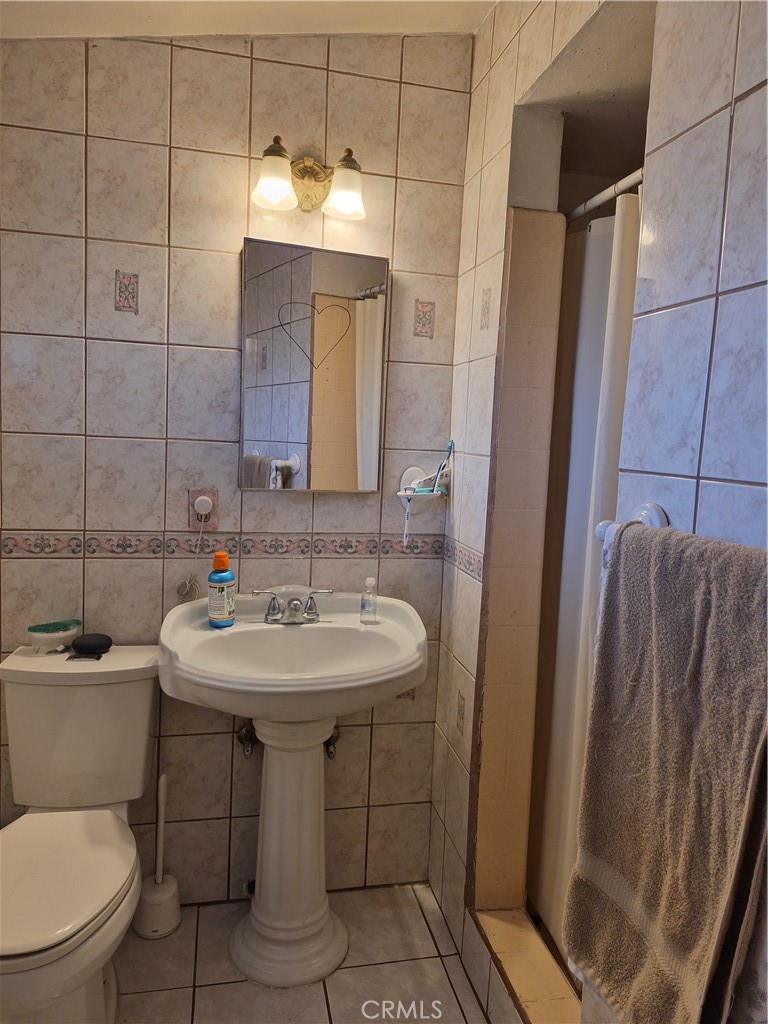 6959 Newbury Property Photo 29
