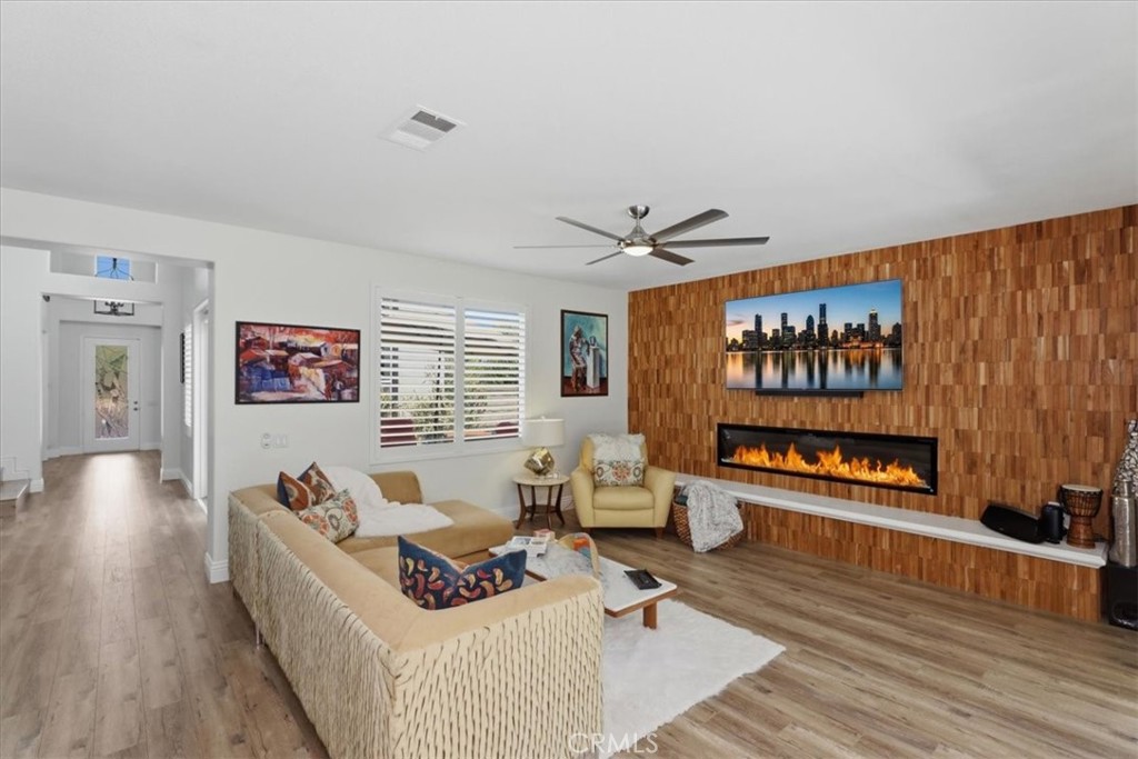 1536 Vandagriff Property Photo 19