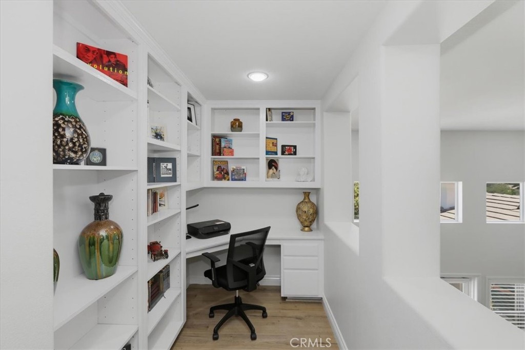1536 Vandagriff Property Photo 32