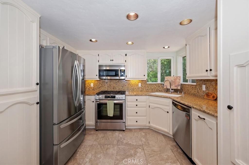 334 Highland Drive Property Photo 15