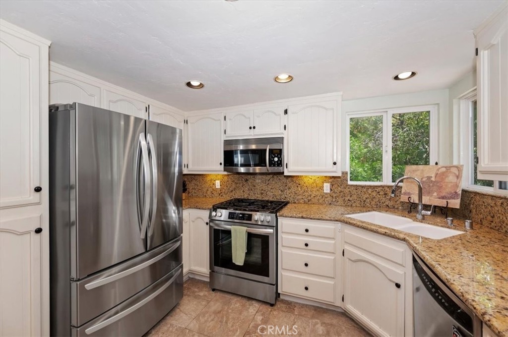 334 Highland Drive Property Photo 17