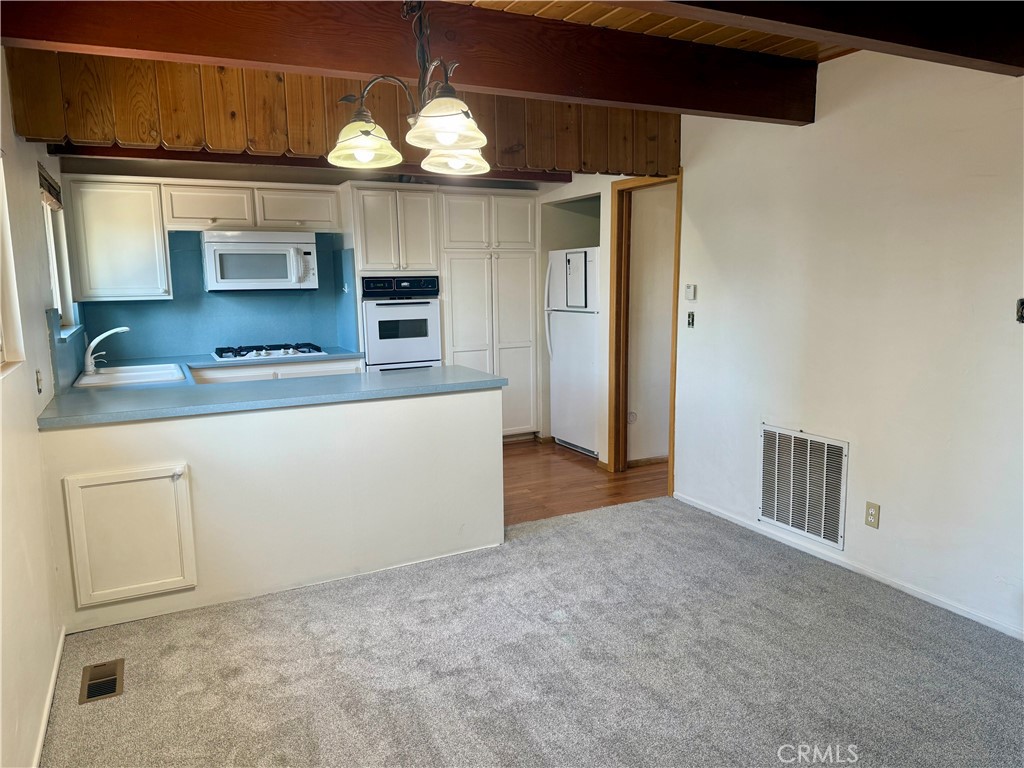 28762 Cedar Property Photo 6