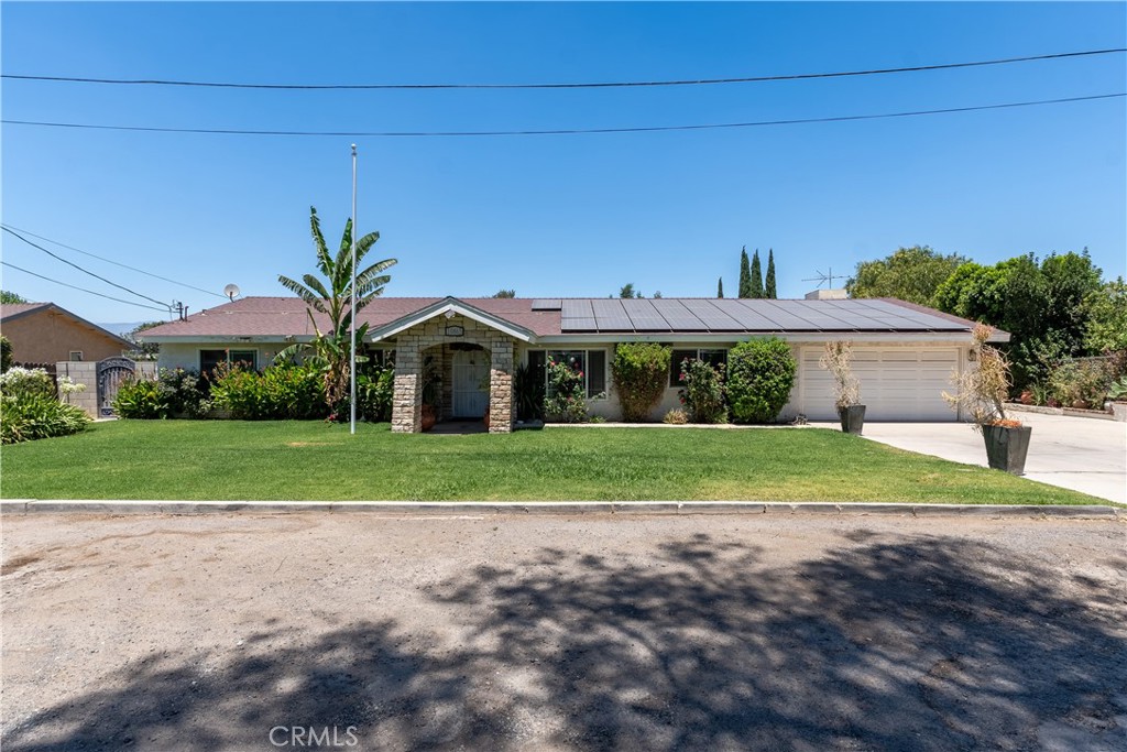10865 Wagon Train Ln Property Photo 1
