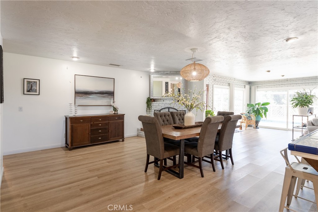 10865 Wagon Train Ln Property Photo 6