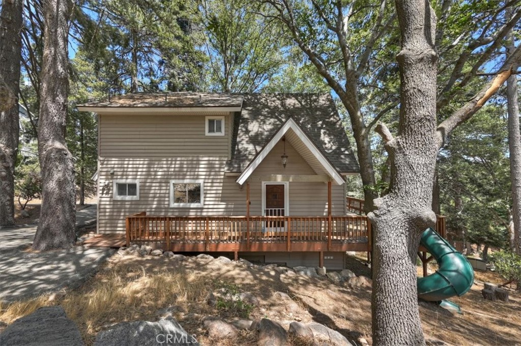 26375 Augusta Property Photo 5