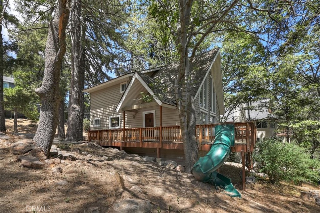 26375 Augusta Property Photo 6