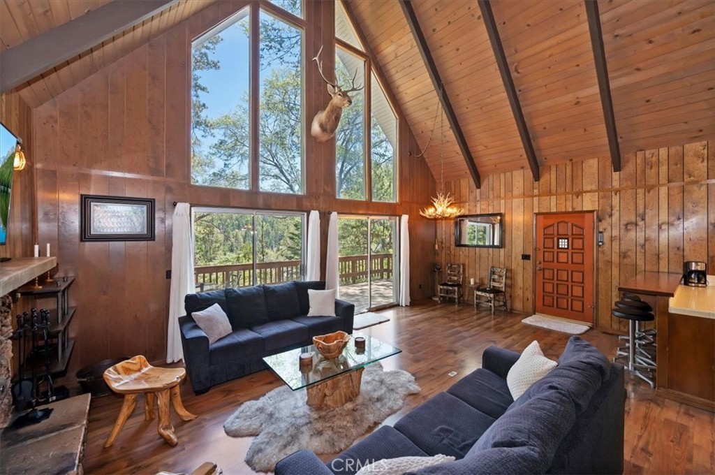 26375 Augusta Property Photo 11