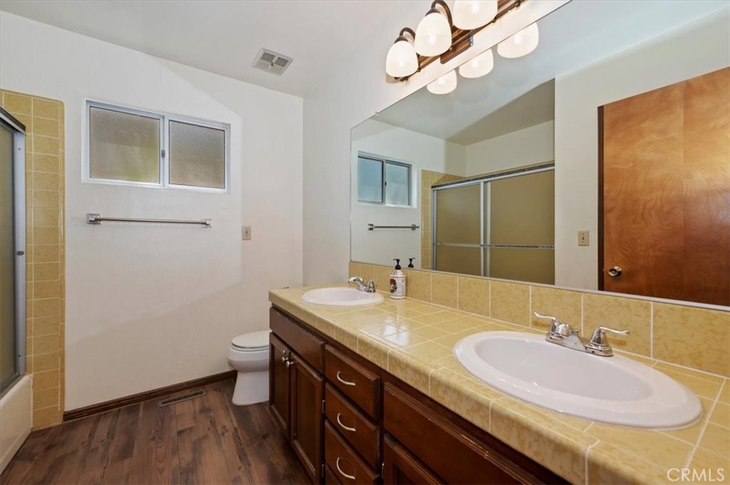 26375 Augusta Property Photo 32