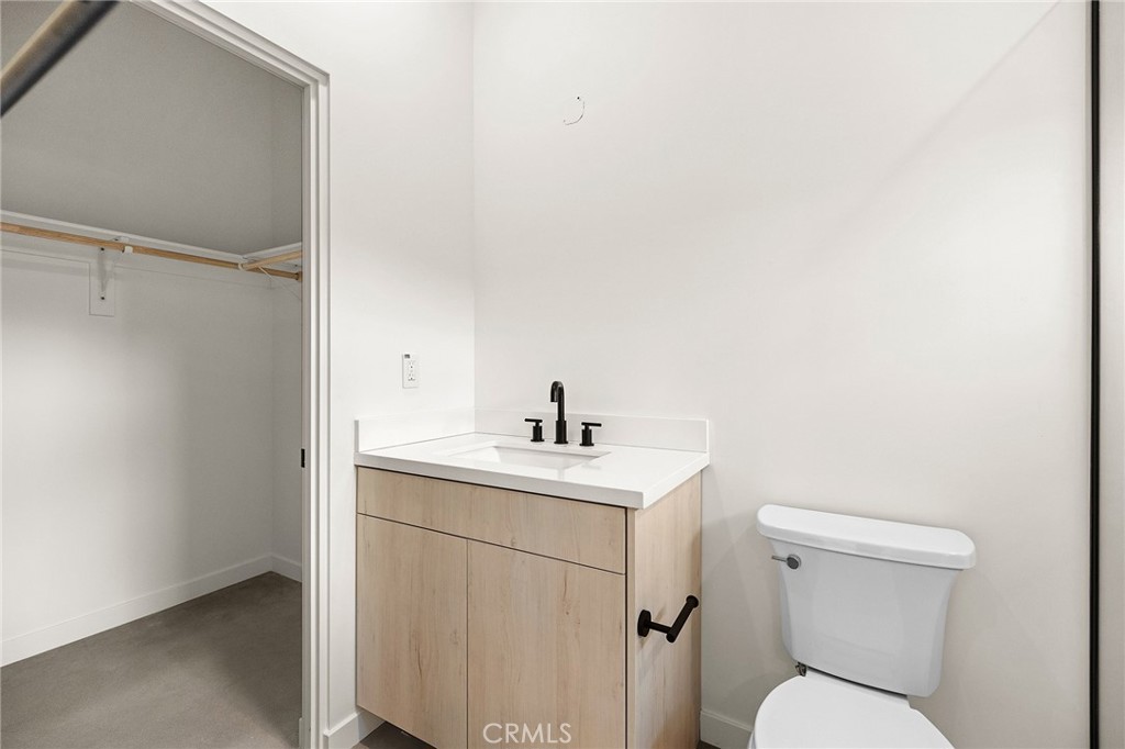 6218 Farrelo Road Property Photo 8