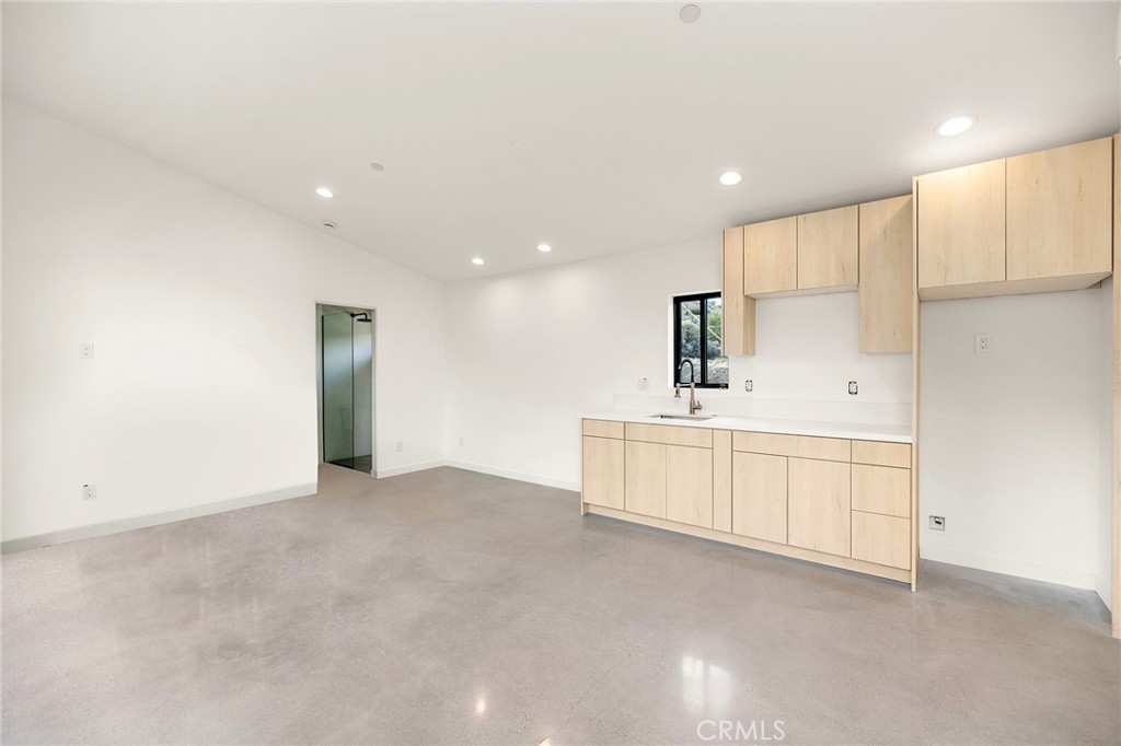 6218 Farrelo Road Property Photo 11