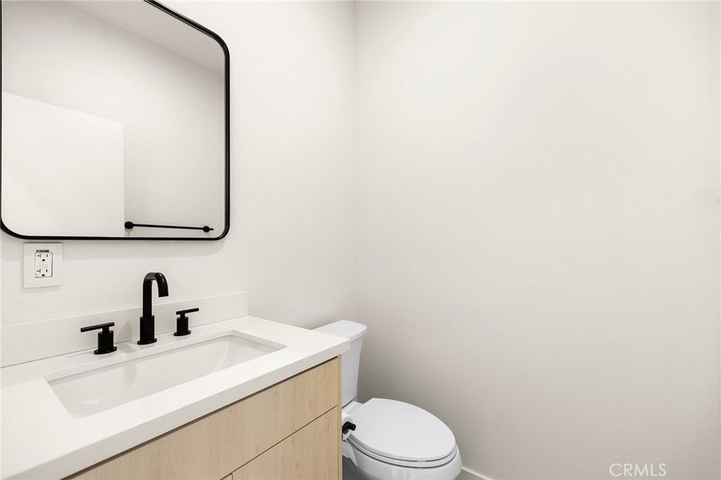 6218 Farrelo Road Property Photo 14