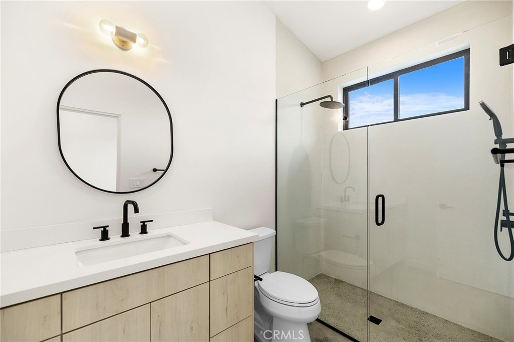 6218 Farrelo Road Property Photo 18