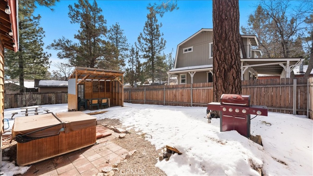 573 Spruce Property Photo 23