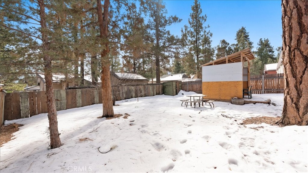573 Spruce Property Photo 25