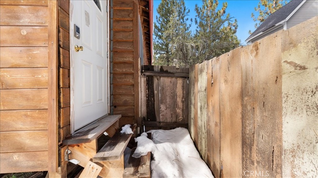 573 Spruce Property Photo 29