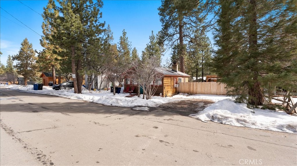 573 Spruce Property Photo 31