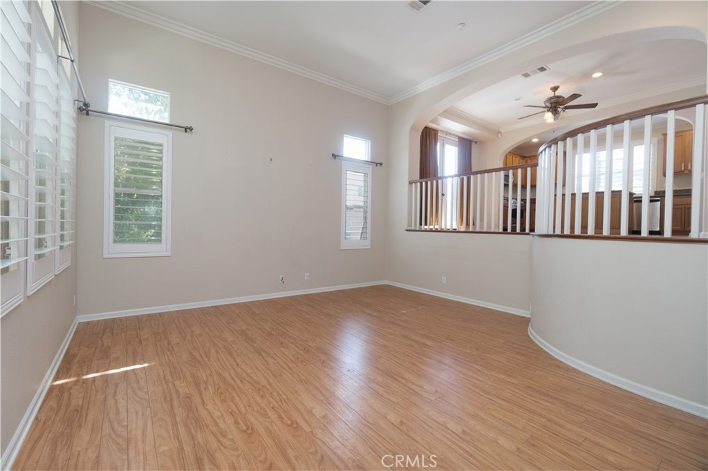 4432 Owens 101 Property Photo 8