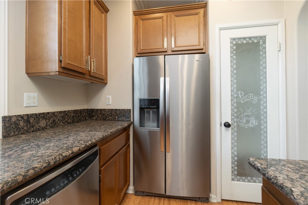 4432 Owens 101 Property Photo 15