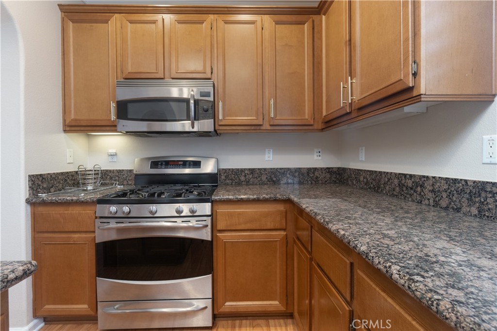 4432 Owens 101 Property Photo 16