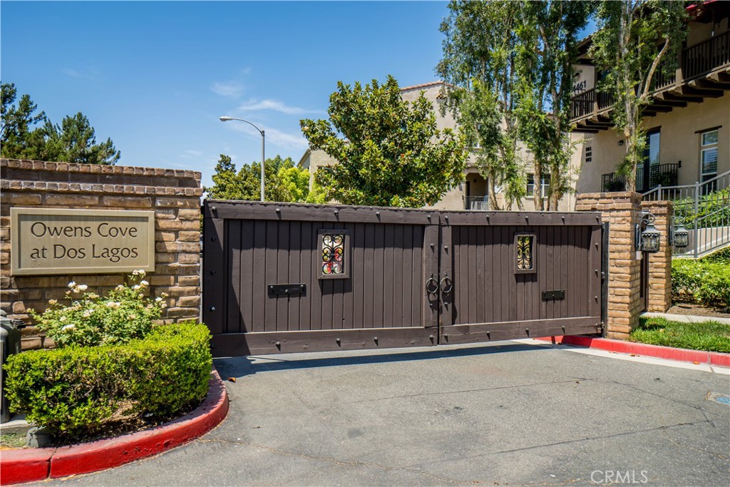 4432 Owens 101 Property Photo 30