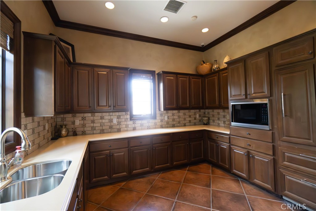 4432 Owens 101 Property Photo 40