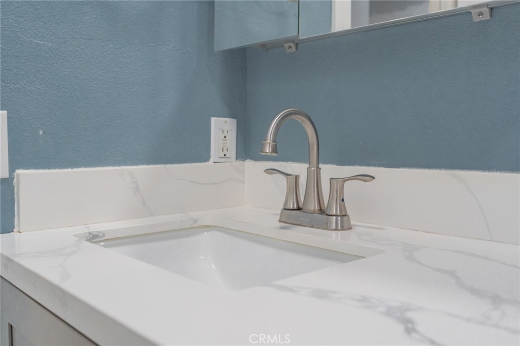 501 Redding Way Property Photo 39