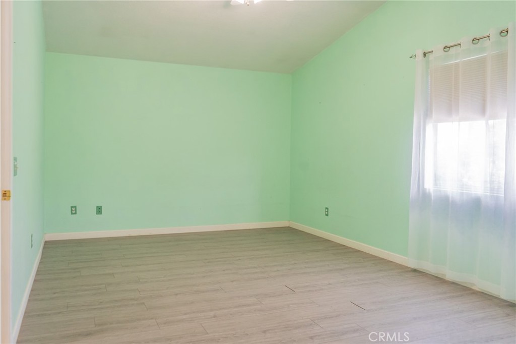 501 Redding Way Property Photo 55