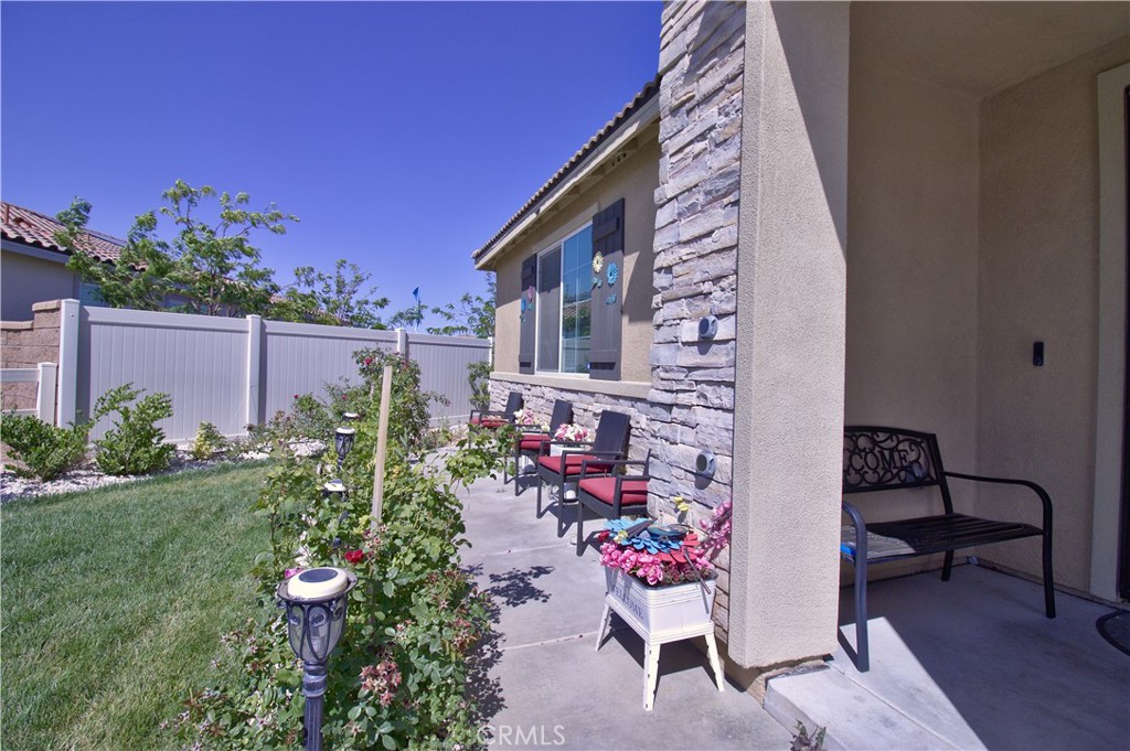 13039 Clear Creek Property Photo 4