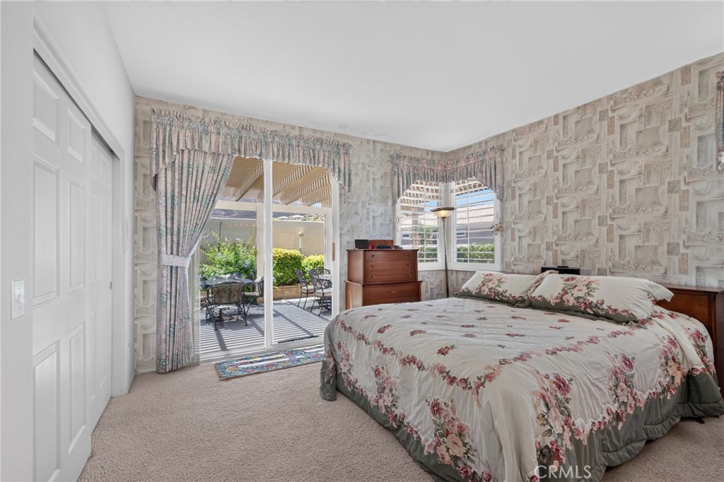 5886 Myrtle Beach Drive Property Photo 15