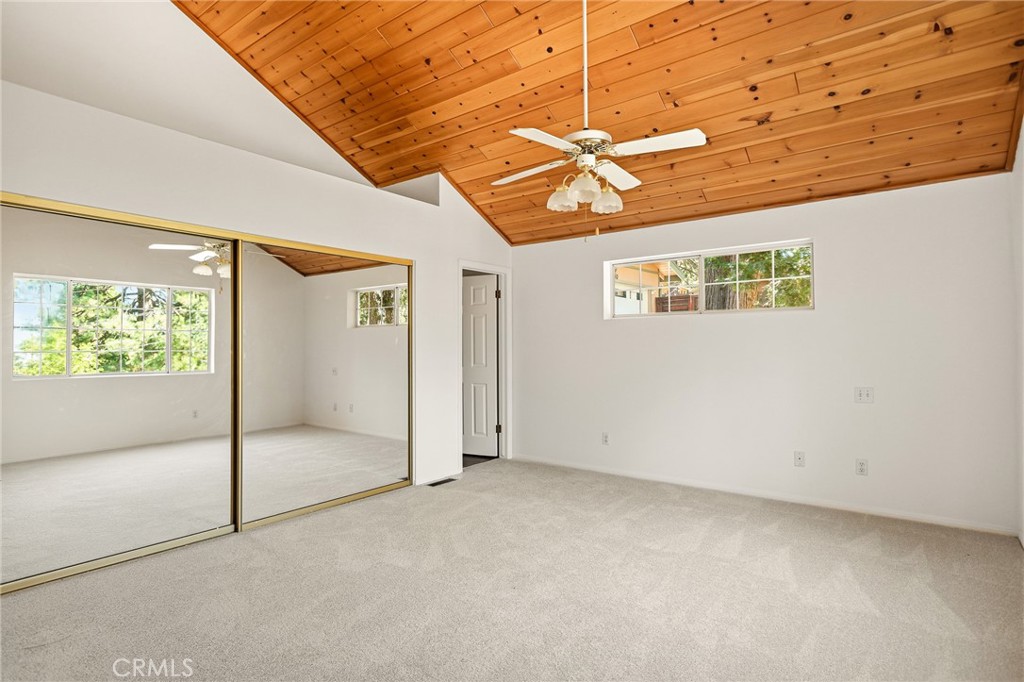 30930 Glen Oak Property Photo 10