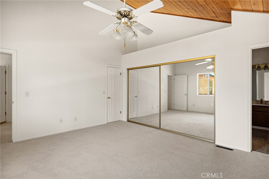 30930 Glen Oak Property Photo 11