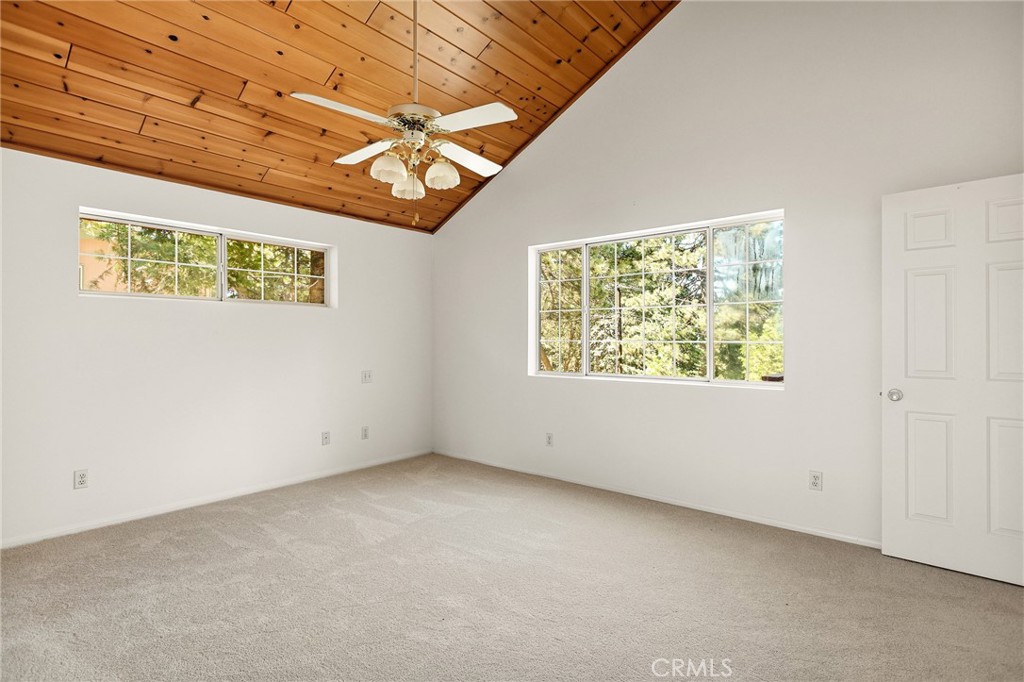 30930 Glen Oak Property Photo 12