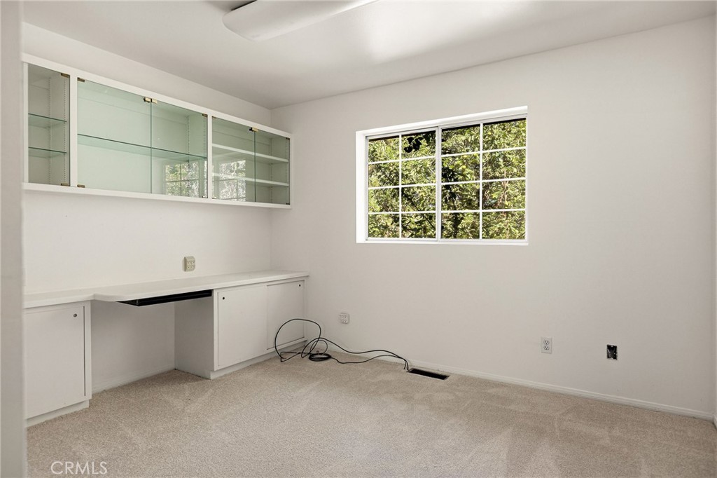 30930 Glen Oak Property Photo 16