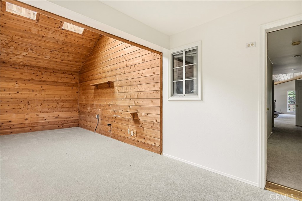 30930 Glen Oak Property Photo 22