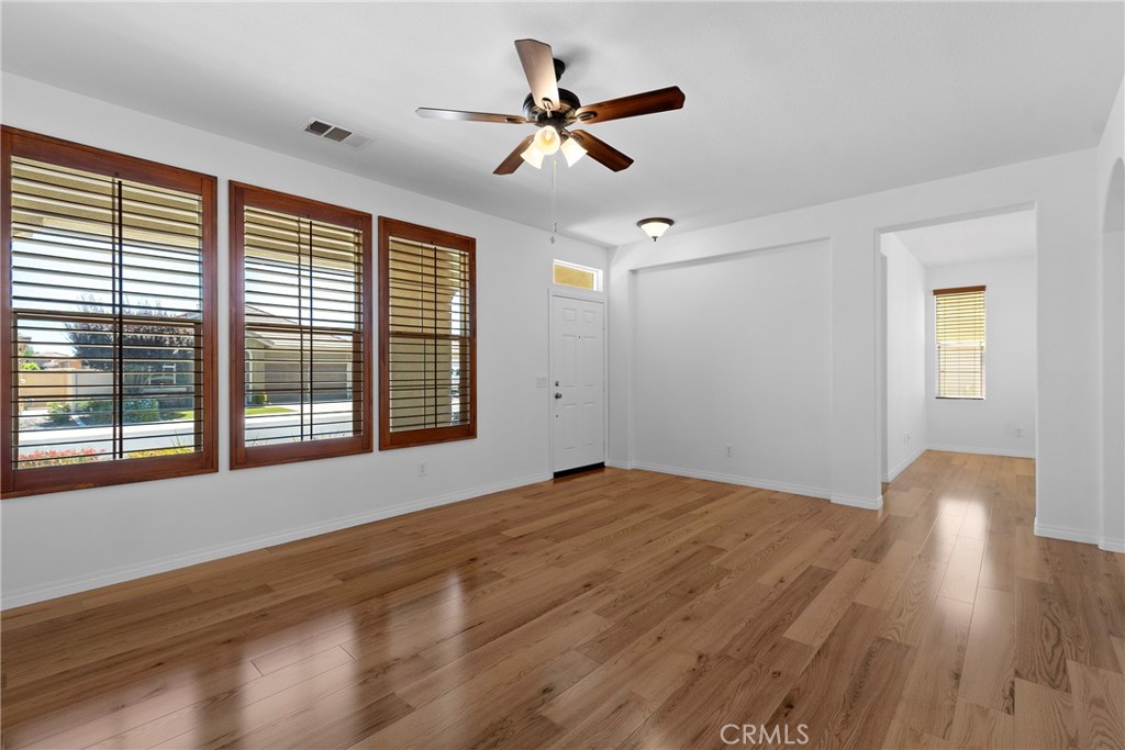 237 White Sands Property Photo 9