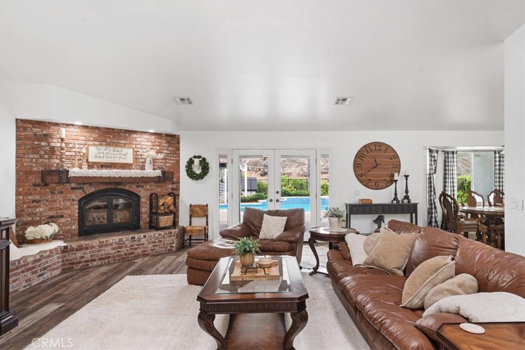 28845 Live Oak Canyon Property Photo 7