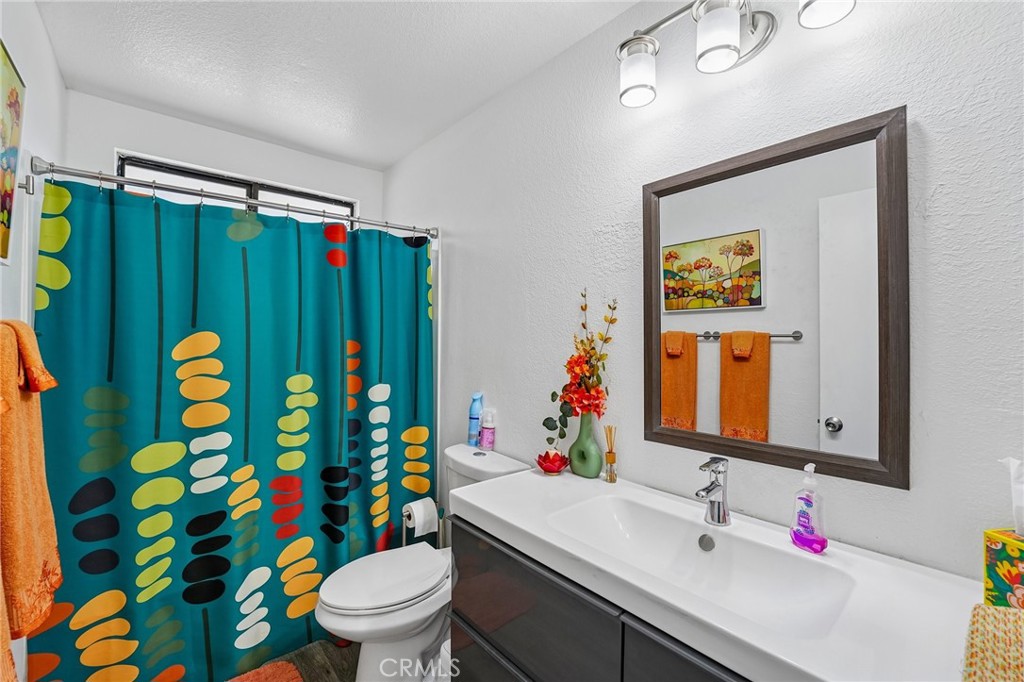 67100 Ovante Property Photo 25