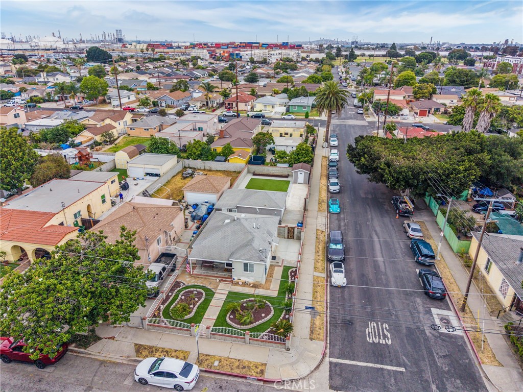 1502 Lakme Avenue Property Photo 31